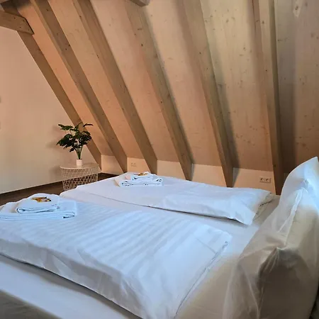 & Stay, Blautopf Apartment Blaubeuren