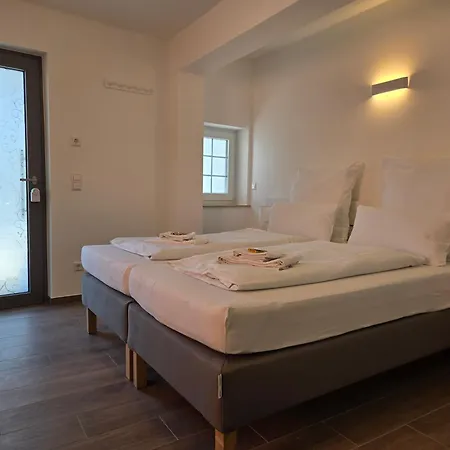 & Stay, Blautopf Apartment *