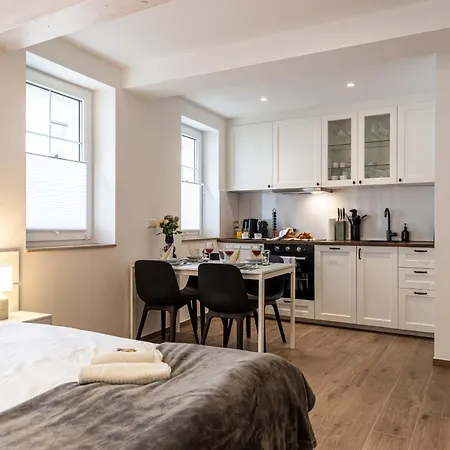 Holiday&stay, Blautopf *